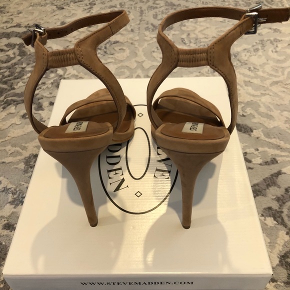 Steve Madden Strappy Sandals - Picture 2 of 5